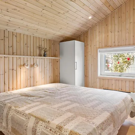 Awesome In With Wifi Holiday home *